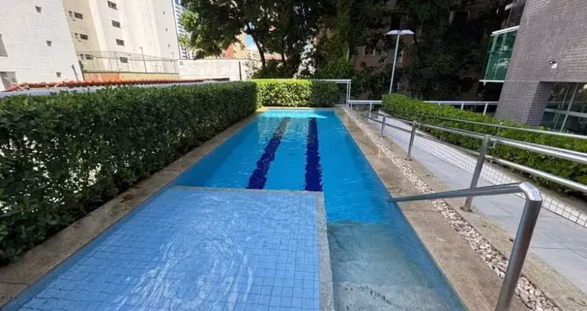 Excelente apartamento à venda a 4 quadras da beira mar 60m² .