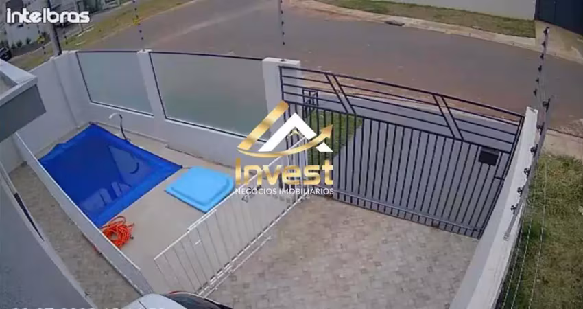 Casa 2 quartos sendo 1 suíte com móveis planejados e piscina