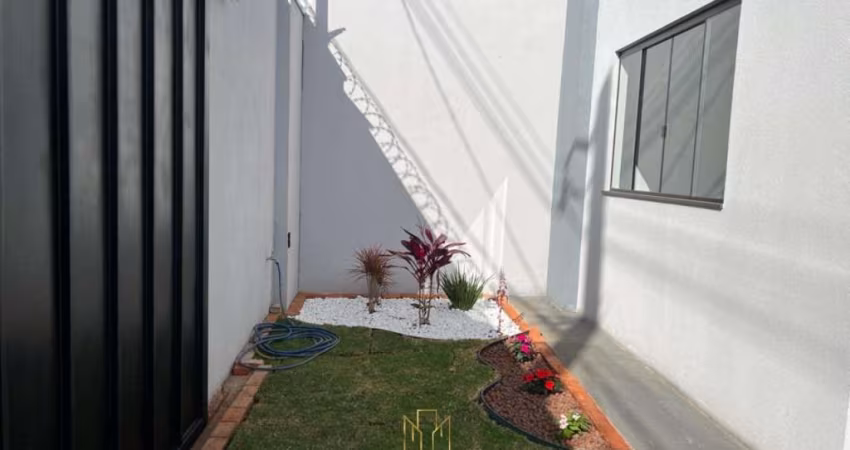 Casa com 3 quartos à venda no Jardim Europa, Uberlândia 
