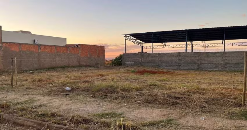 Terreno à venda no Minas Gerais, Uberlândia 