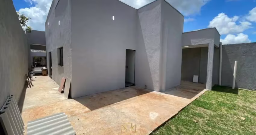 Imperdível: Casa à venda em Uberlândia-MG, Jardim Ipanema! 3 quartos, 2 suítes, 1 sala, 2 vagas, 130m². Confira!