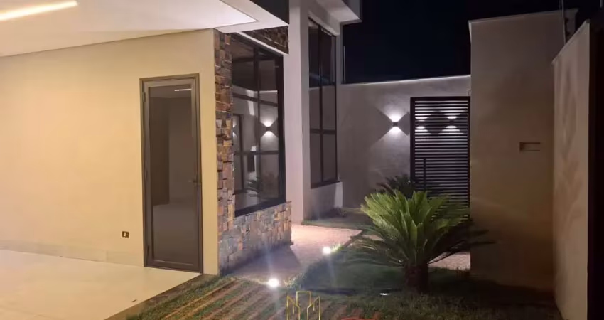 Imperdível oportunidade de adquirir uma casa de luxo em Uberlândia-MG, 3 quartos, 3 suítes, 2 salas, 4 banheiros, 4 vagas, 185m².