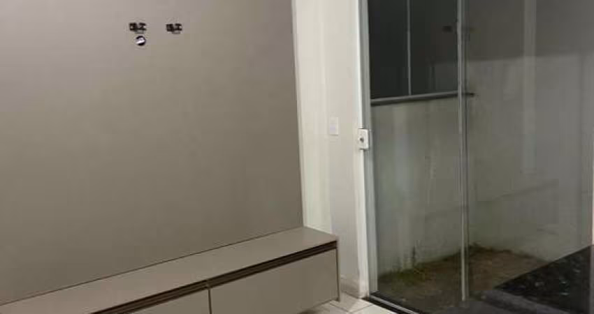 Imperdível! Apartamento à venda em Uberlândia-MG, bairro Shopping Park, 2 quartos, 1 suíte, 2 banheiros. Confira já!