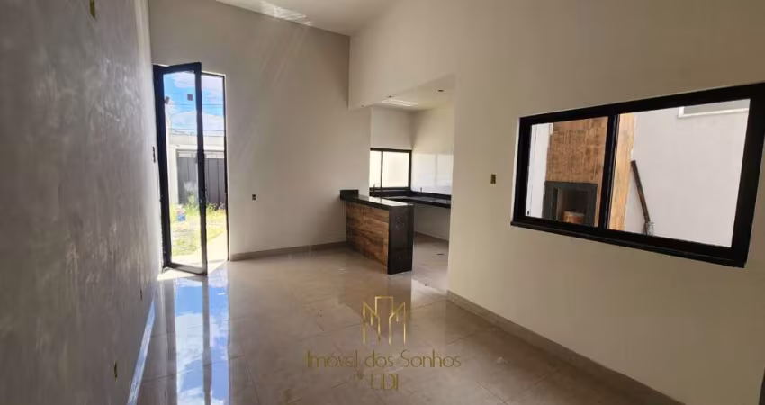 Casa em Condomínio à Venda em Uberlândia-MG, Granja Marileusa: 3 Quartos, 1 Suíte, 1 Sala, 1 Banheiro, 2 Vagas, 80m².