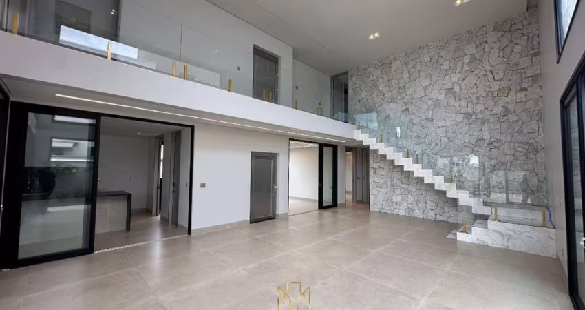 Residência de luxo no Alphaville 1: 4 quartos, 4 suítes, 2 salas, 7 banheiros, 2 vagas, 378,92 m² em Granja Marileusa, Uberlândia-MG.
