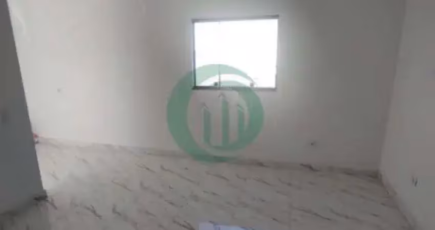 Sobrado no Bairro Santa Terezinha com 02 suítes