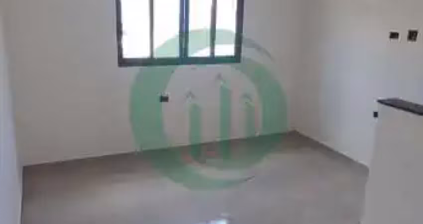 Sobrado com cobertura à venda a 05 minutos do centro!