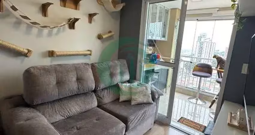 Apartamento com moveis planejados na vila floresta!
