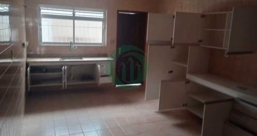 Sobrado á venda na Vila Linda, em Santo André