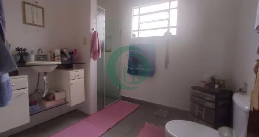 Sobrado à venda no Bairro Jardim, em Santo André.