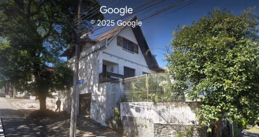 TERRENO DE ESQUINA! EXCELENTE INVESTIMENTO