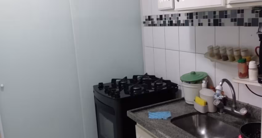 Apartamento com 2 vagas de garagem coberta