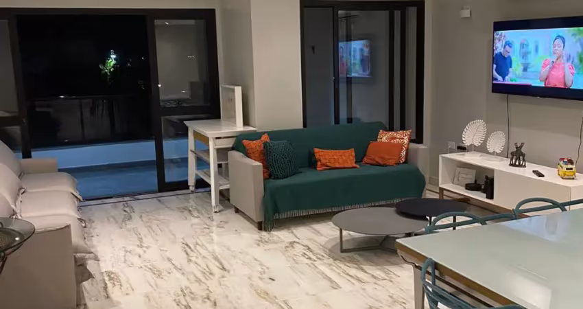 Apartamento completo perto da praia com sacada e moderno !!