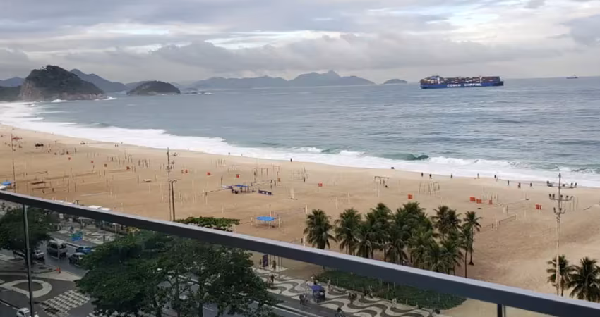 Apartamento 2 quartos pronto para morar na praia de copacabana frontal mar.