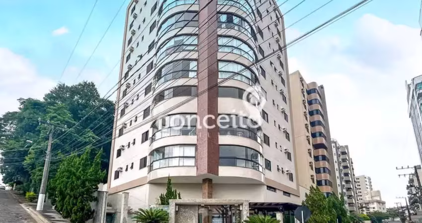 Apartamento com 3 Dormitórios e 2 Vagas na Vila Nova!