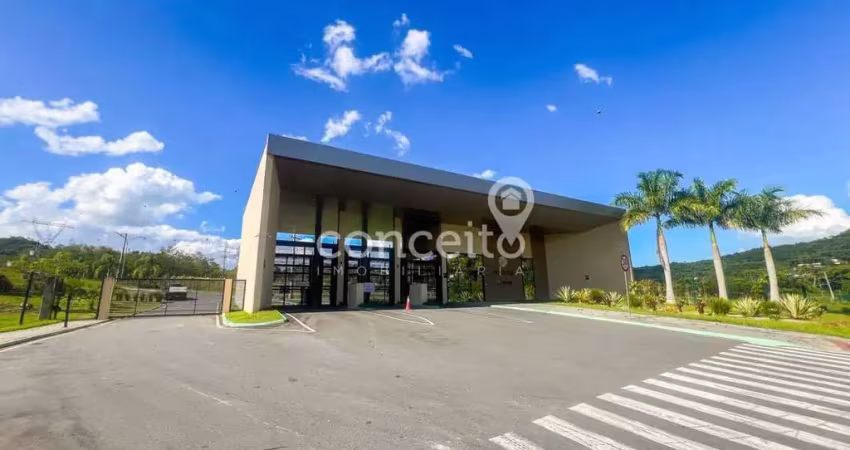 Terreno com 359m² em loteamento fechado na ponta aguda!