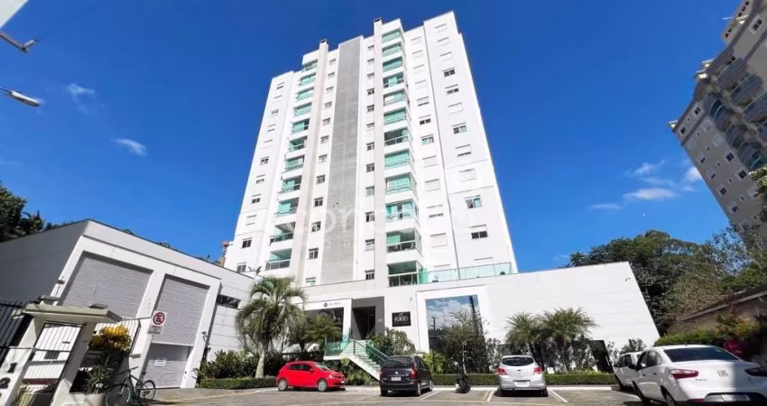 Apartamento Semimobiliado com 3 Dormitórios no Victor Konder!