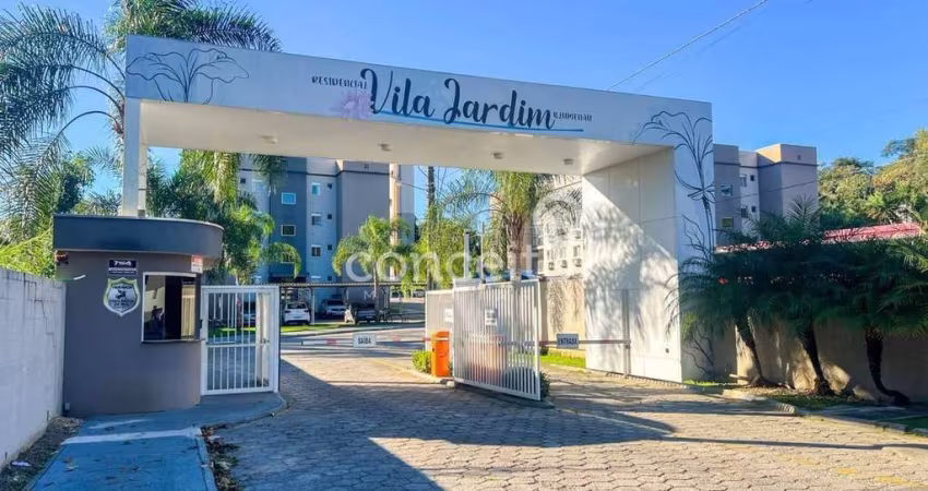 Apartamento Semimobiliado com 2 Dormitórios na Itoupavazinha!