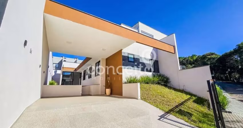 Casa Térrea Sustentável com 3 Suítes na Ponta Aguda!
