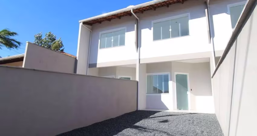 Casa com 3 quartos à venda em Água Verde, Blumenau 