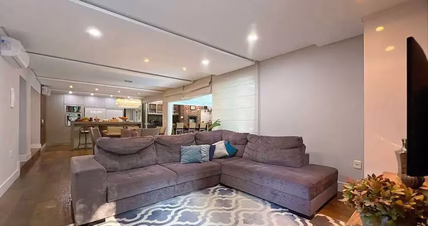 Casa mobiliada com 3 suítes e piscina na itoupava norte!