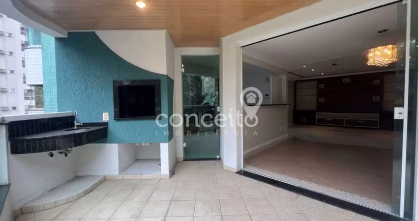 Apartamento com terraço e 3 dormitórios no victor konder!