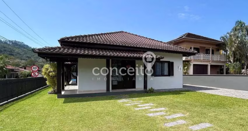 Casa com 3 quartos à venda no Centro, Pomerode 