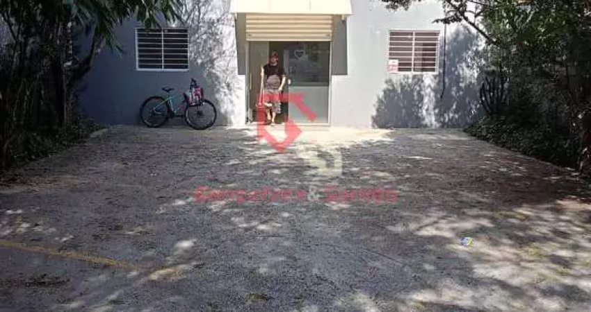 Espaço para locação em casa branca: seu negócio na rua alcides de queirós