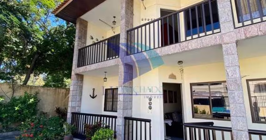 COD 1622 - Casa Duplex em Condomínio  Excelente Localização!