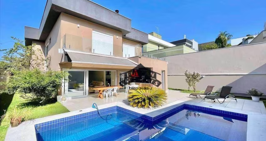 Casa no Cond. Vintage com 3 dormitórios à venda, 315 m² por R$ 2.800.000 - Granja Viana  - Cotia/SP
