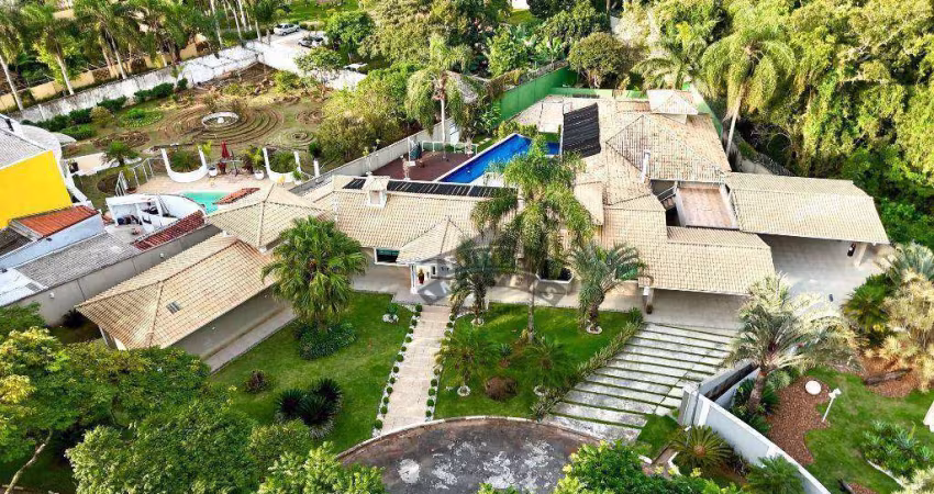 Casa em Condomínio, Térrea de Alto Padrão | Estilo Clube | Próxima à Raposo - Cotia-SP