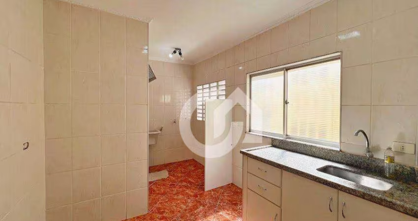 Apartamento com 3 dormitórios para alugar, 61 m² por R$ 1.652/mês - Brieds - Americana/SP