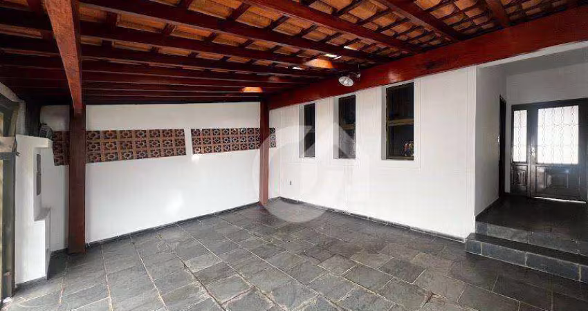 Casa com 3 dormitórios para alugar, 158 m² por R$ 2.870,00/mês - Parque Novo Mundo - Americana/SP