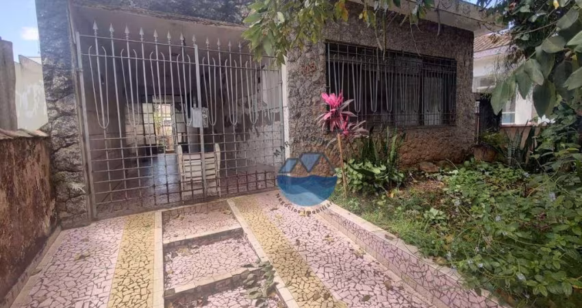 Casa com 2 dormitórios à venda, 222 m² por R$ 860.000,00 - Vila Belmiro - Santos/SP