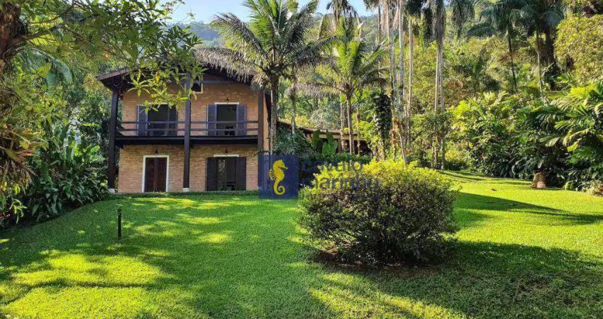 Casa com 4 dormitórios à venda, 260 m² por R$ 2.800.000,00 - Praia Vermelha - Ubatuba/SP