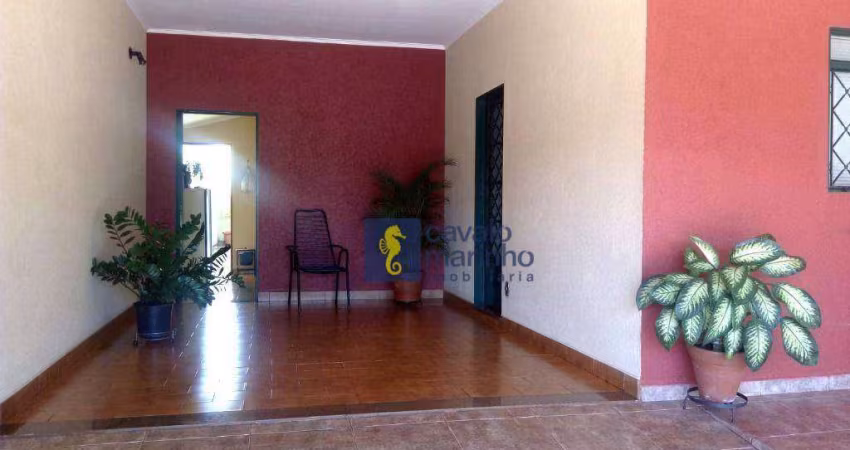 Casa com 3 dormitórios à venda, 179 m² por R$ 430.000,00 - Parque dos Bandeirantes - Ribeirão Preto/SP