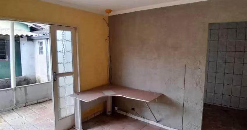 Casa com 3 dormitórios à venda, 136 m² por R$ 190.000,00 - Jardim João Berbel - Cravinhos/SP