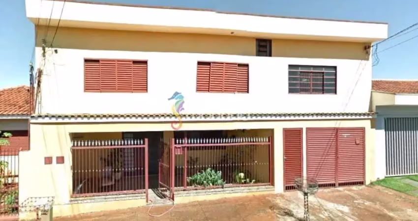 Casa à venda com 3 quartos, 350m² - centro - bonfim paulista.