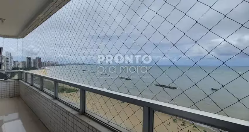 Excelente cobertura na região de candeias, possui 359,72m² de área útil.