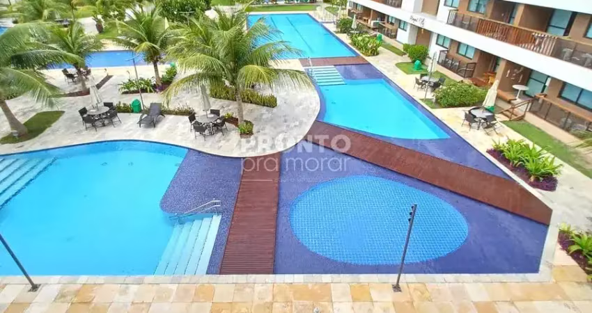 Excelente apartamento duplex mobiliado localizado na praia do cupe próximo à porto de galinhas, com 67,09m² de área útil.