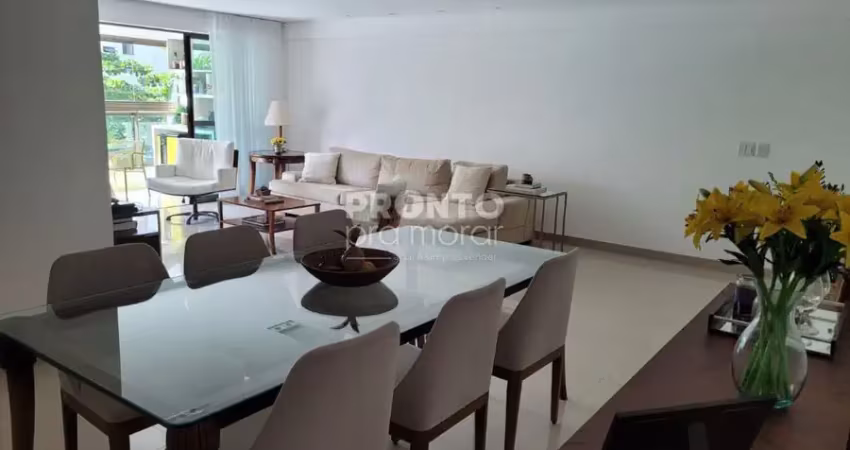 Apartamento, 185m², 04 quartos, 04 suítes, 02 vagas de garagem em boa viagem