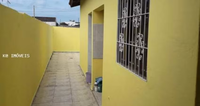 Casa para Venda em Itanhaém, Jardim Jamaica, 1 dormitório, 1 banheiro, 2 vagas