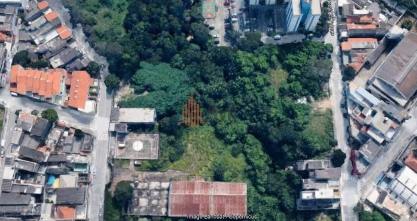 Terreno 6485m² à Venda em Itaquera