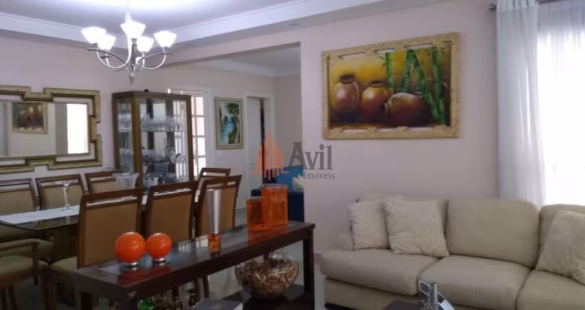 Apartamento 151m², 3 dormitórios com suítes, 5wcs, 4 vagas.