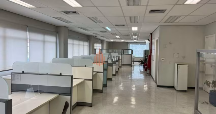 Prédio Comercial para Locação no Tatuapé 1812m² com 30 salas