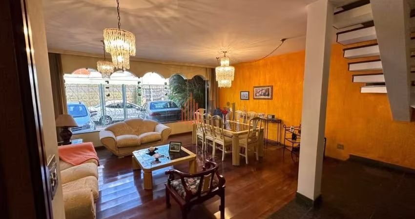 Sobrado a Venda e Locação no Tatuapé com 250m²