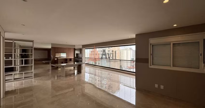 Apartamento 215m² com 3 suítes à Venda na Mooca