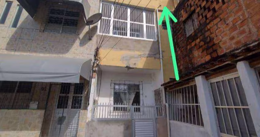 Apartamento com 1 dormitório à venda, 40 m² por R$ 70.000,00 - Vila Rui Barbosa - Salvador/BA