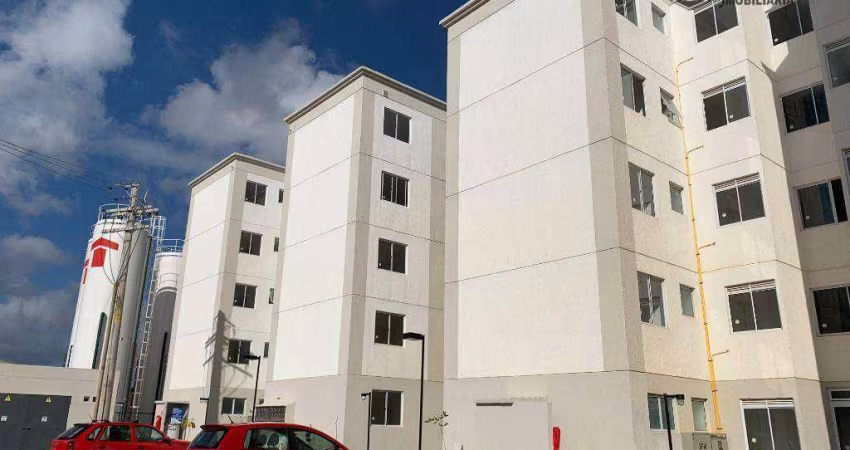 Apartamento com 2 dormitórios à venda, 40 m² por R$ 200.000,00 - Mares - Salvador/BA