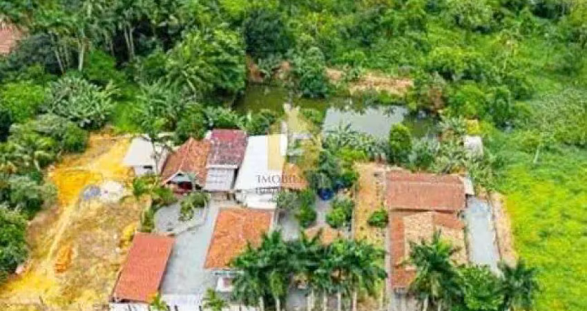 Terreno à venda na Rua Alfredo Schulze, Pirabeiraba, Joinville